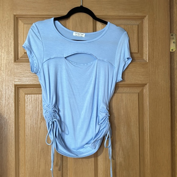 Peekaboo t-shirt - Picture 2 of 5